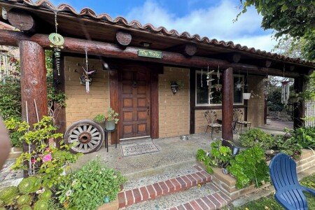 Bed and breakfast 1 bedroom, with jacuzzi