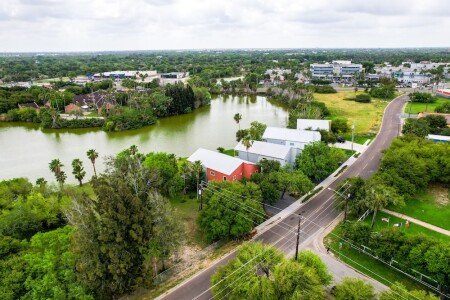 House 2 bedrooms, with garden