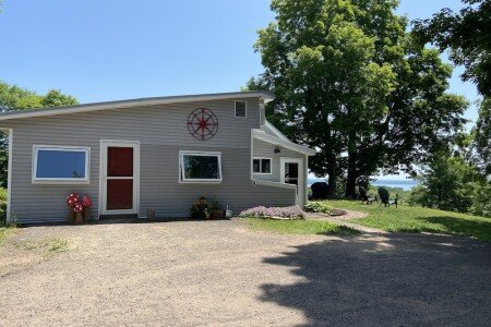 House 2 bedrooms, with garden