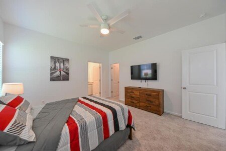 House 3 bedrooms, with pool