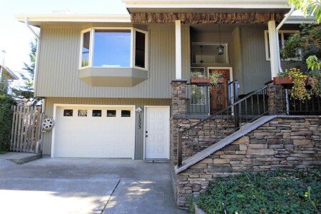 House 4 bedrooms, with jacuzzi