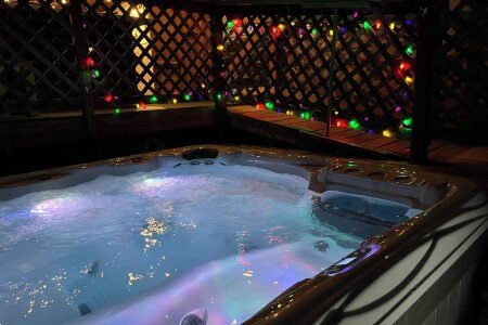 House 4 bedrooms, with jacuzzi