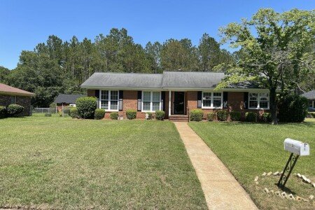 House 3 bedrooms, with air conditioning