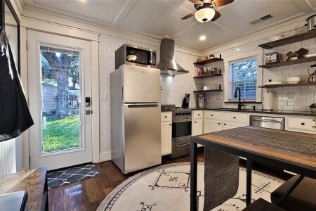 Bed and breakfast 1 bedroom, with garden