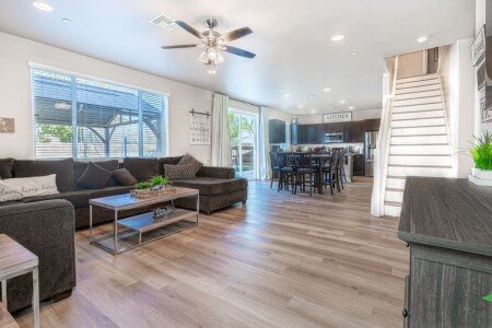 House 6 bedrooms, with jacuzzi