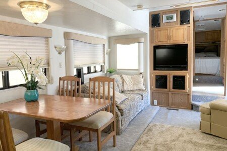 Camping / Mobil Home 1 habitación, con aire acondicionado