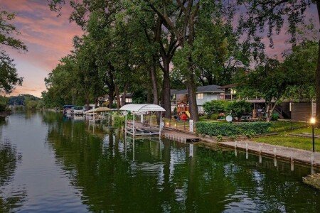 House 4 bedrooms, with jacuzzi