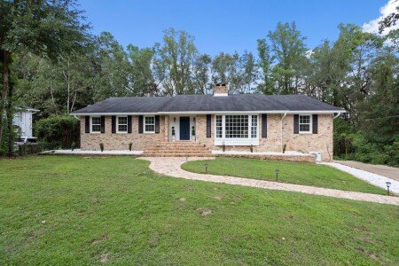 House 5 bedrooms, with jacuzzi
