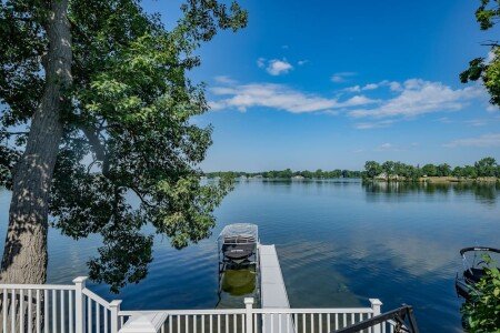 House 4 bedrooms, with jacuzzi