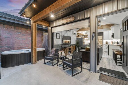 Bed and breakfast 1 bedroom, with jacuzzi