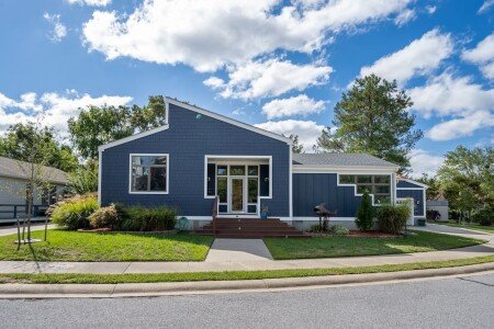 House 4 bedrooms, with jacuzzi