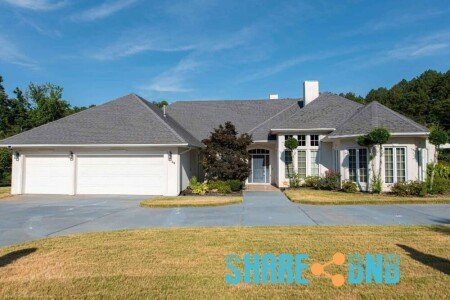 House 3 bedrooms, with jacuzzi