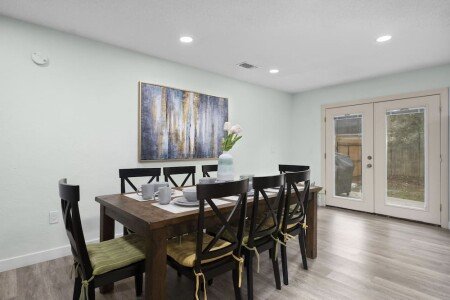 House 4 bedrooms, with jacuzzi