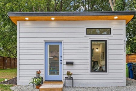 Bed and breakfast 1 bedroom, with garden