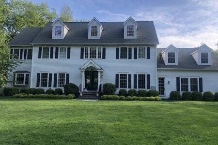 House 4 bedrooms, with jacuzzi