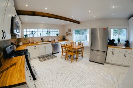 House 3 bedrooms, with garden