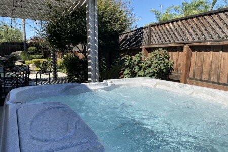 House 3 bedrooms, with jacuzzi