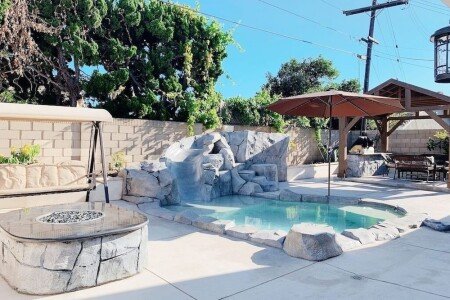 House 4 bedrooms, with jacuzzi