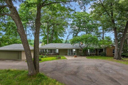 House 6 bedrooms, with jacuzzi