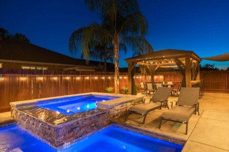 House 5 bedrooms, with jacuzzi