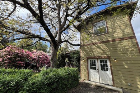 Bed and breakfast 2 bedrooms, with garden