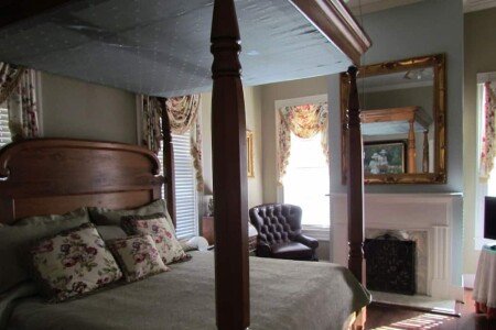 Bed and breakfast 1 bedroom, with air conditioning