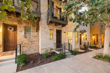 House 4 bedrooms, with jacuzzi