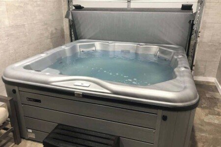 House 4 bedrooms, with jacuzzi