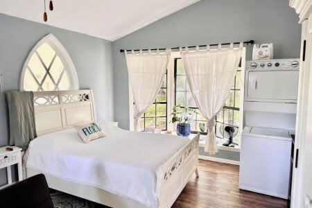 Bed and breakfast 1 bedroom, with gym