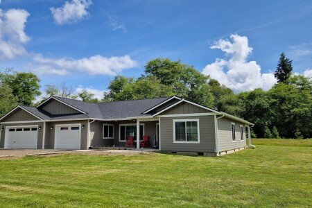 House 4 bedrooms, with jacuzzi