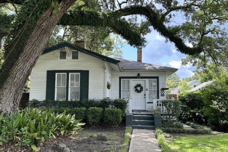 House 3 bedrooms, with garden