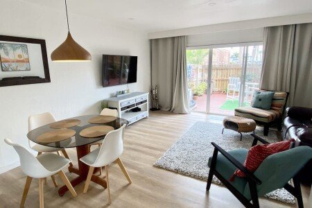 House 2 bedrooms, with pool