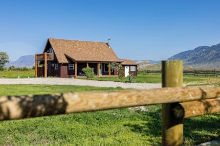 House 3 bedrooms, with jacuzzi