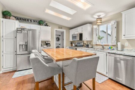 House 4 bedrooms, with air conditioning