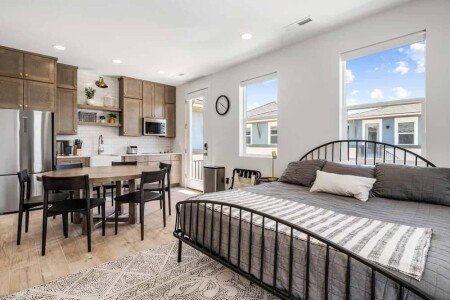 Bed and breakfast 1 bedroom, with jacuzzi