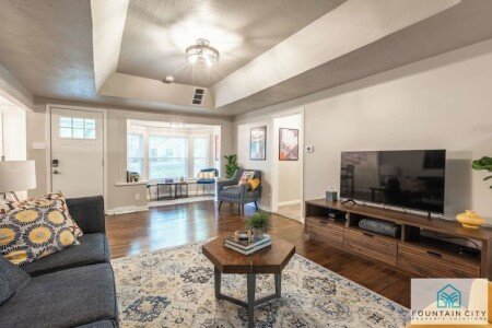 House 4 bedrooms, with jacuzzi