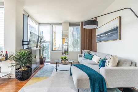 Bed and breakfast 2 bedrooms, with pool