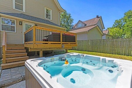 House 3 bedrooms, with jacuzzi