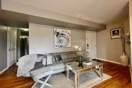 House 4 bedrooms, with jacuzzi