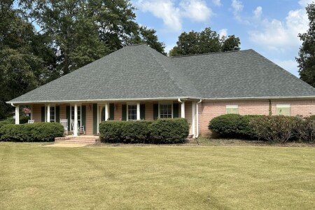 House 3 bedrooms, with air conditioning