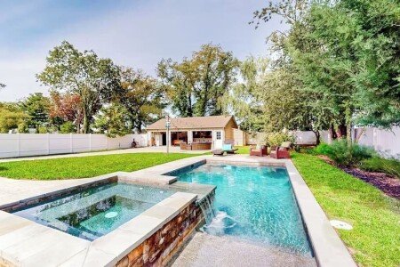 House 4 bedrooms, with jacuzzi