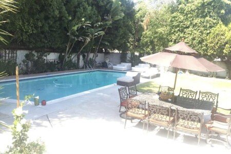 Bed and breakfast 1 bedroom, with pool