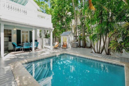 House 5 bedrooms, with jacuzzi