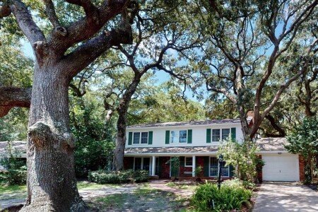 House 5 bedrooms, with jacuzzi