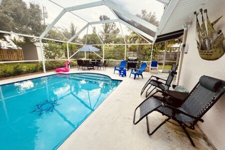 House 4 bedrooms, with jacuzzi