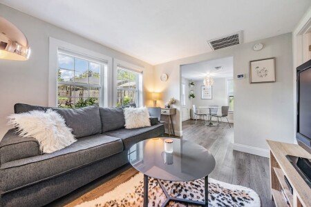 Bed and breakfast 1 bedroom, with garden