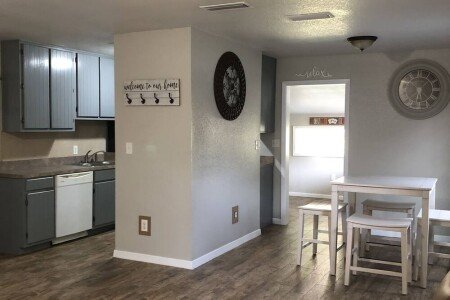 House 4 bedrooms, with jacuzzi