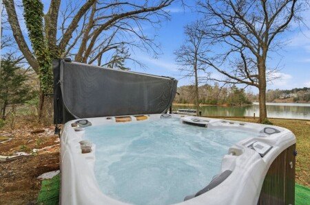 House 5 bedrooms, with jacuzzi