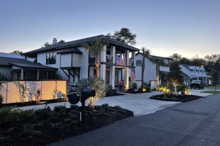 House 4 bedrooms, with jacuzzi