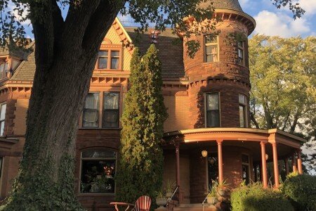 House 14 bedrooms, with jacuzzi